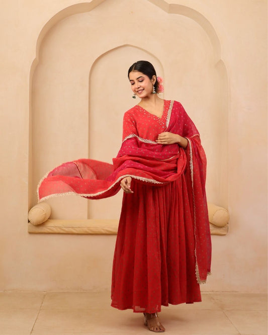 Aaranyaa - Peach & Crimson Bandhani Hand Embroidered Anarkali Mulmul Suit - Set of 3